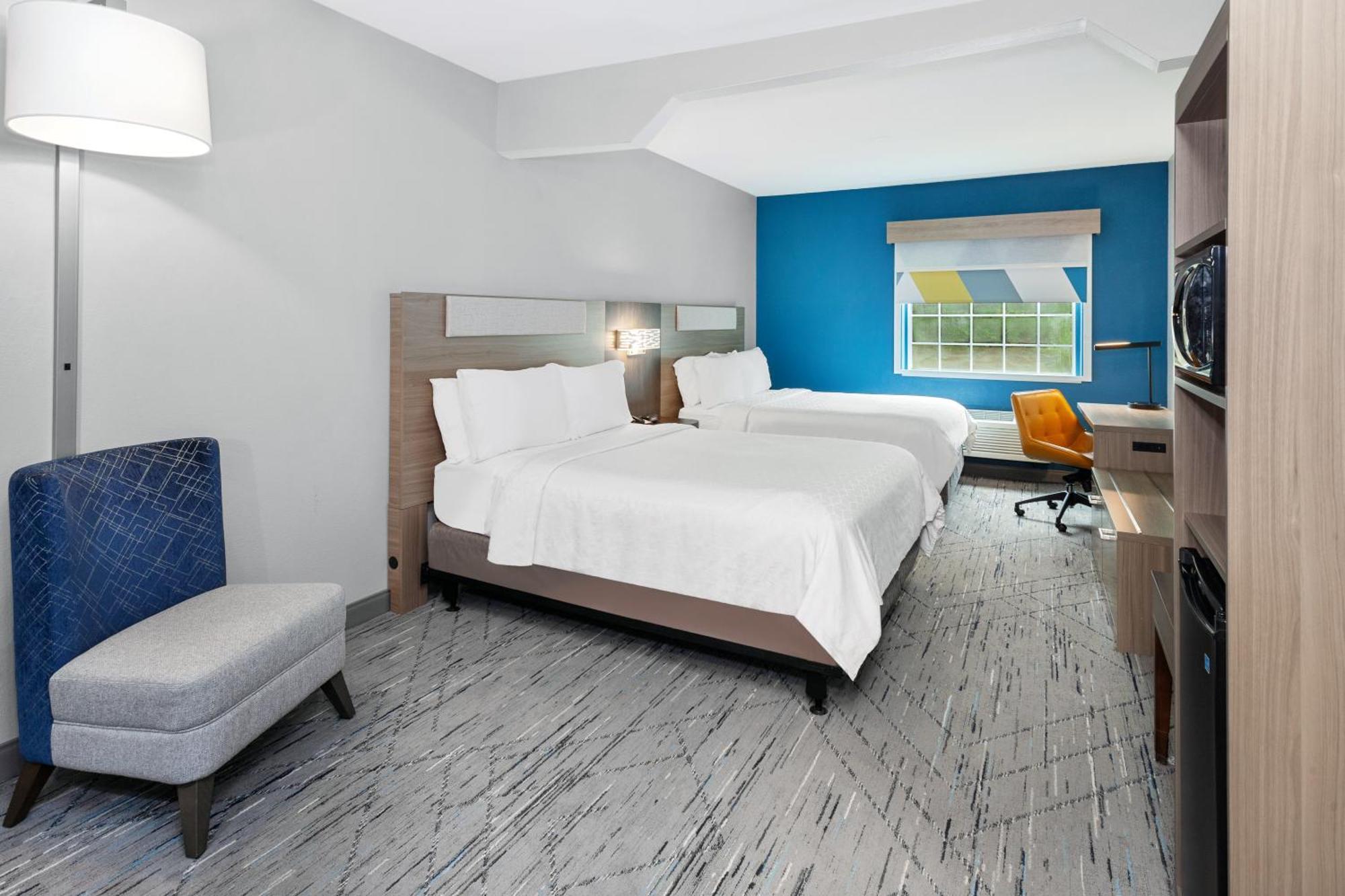 Holiday Inn Express & Suites Carmel North - Westfield By Ihg Exterior photo